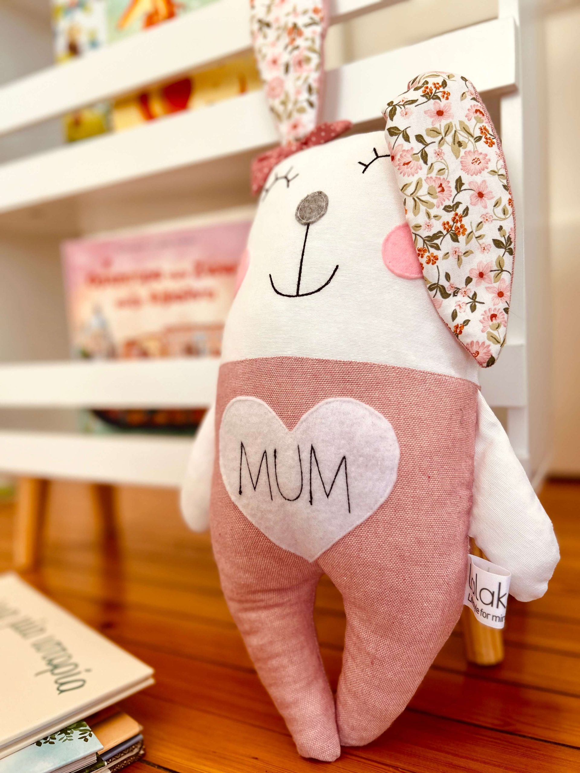 Κουκλάκι λαγουδίνα mum