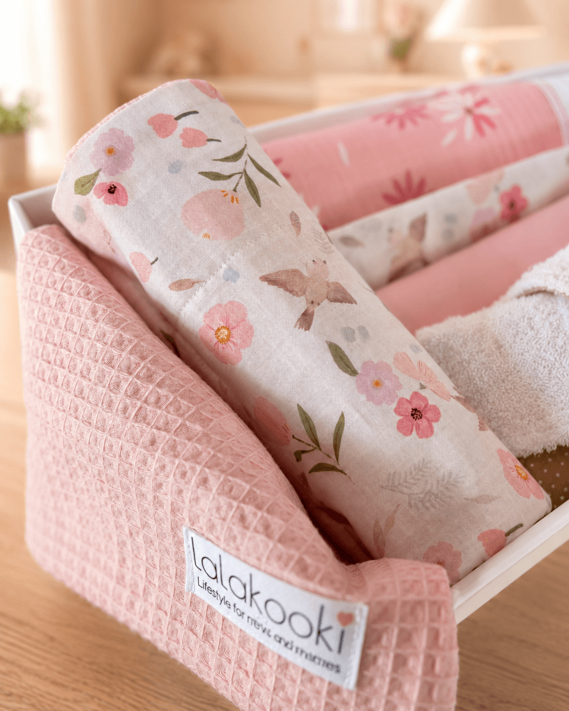 Lalakooki Luxury Box-pretty summer
