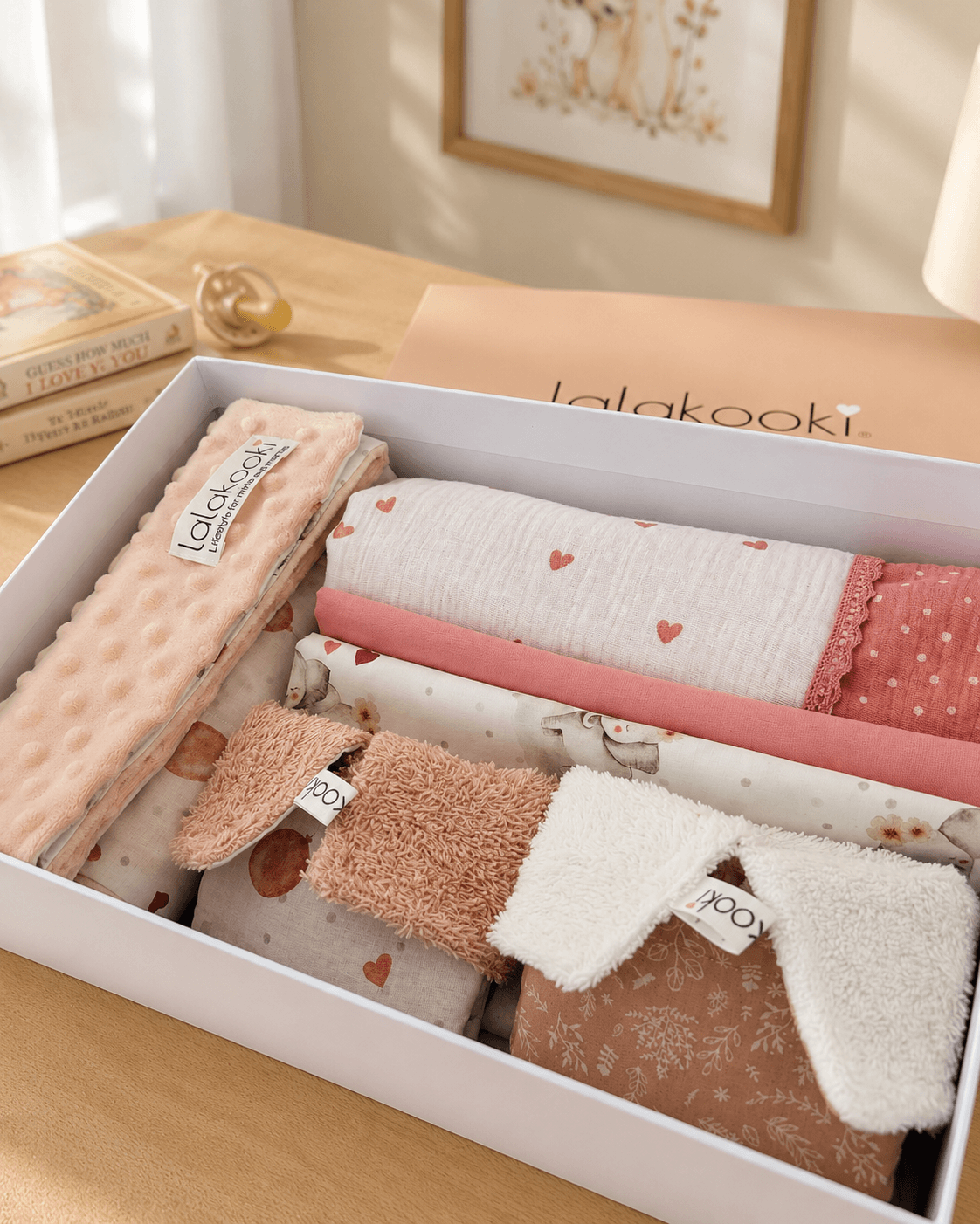 Lalakooki luxury Box-Cute Elephants